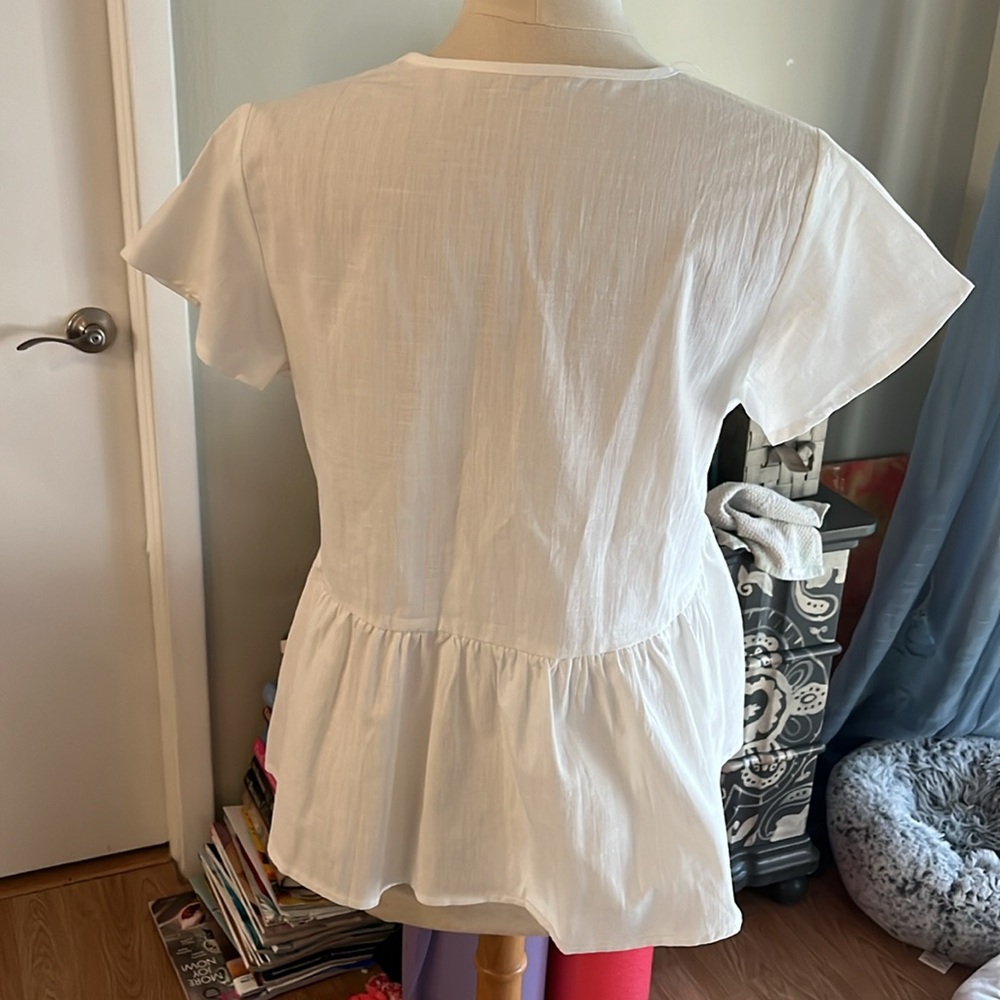Women’s White Gauze top - Picture 2 of 3